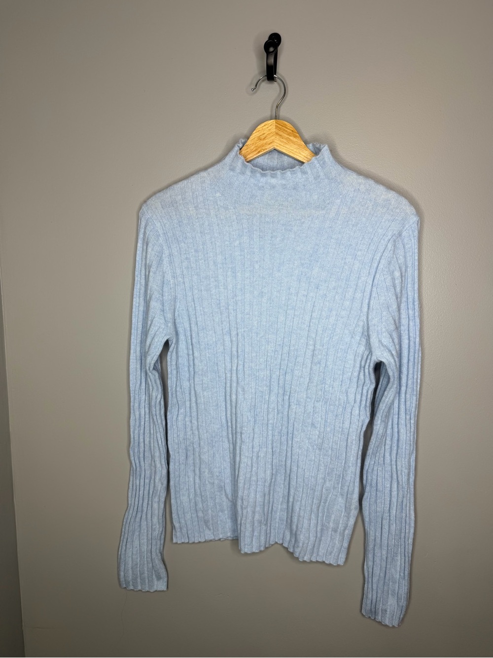 Jcrew cashmere sweater - Picture 2 of 5